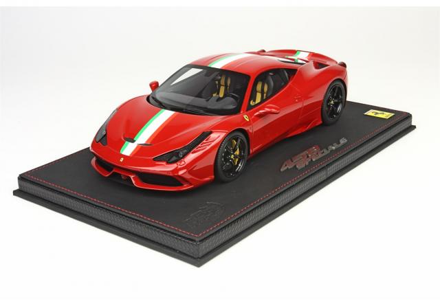 BBR : Nouveaut : Ferrari 458 Speciale Rouge, jantes noires, Italian flasg, ref P1868R au 1/18