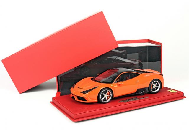 BBR : Nouveaut Sept 2014 : Ferrari 458 Speciale Orange & Toit Carbone 1/18