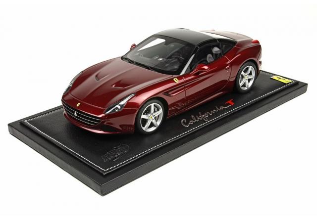 BBR : Nouveaut Janv. 2015  : Ferrari California T Rosso California - Salon de Genve 2014 - Toit noir 1/18