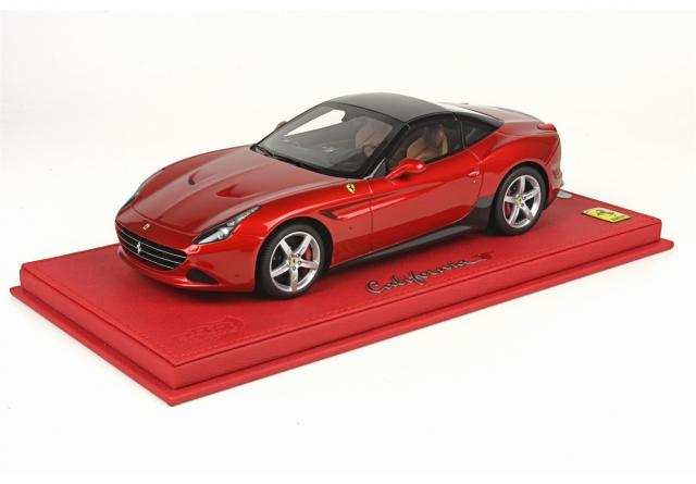 BBR : Nouveaut Fv. 2015 : La Ferrari California T Rouge "Mica Enzo" / Toit noir / bas de caisse carbone P1880REDENZOV 1/18