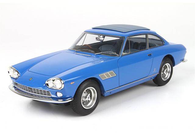 BBR : Preview 2016 : Ferrari 330 GT 2+2 John Lennon - Toit ouvrant ferm - 1/18