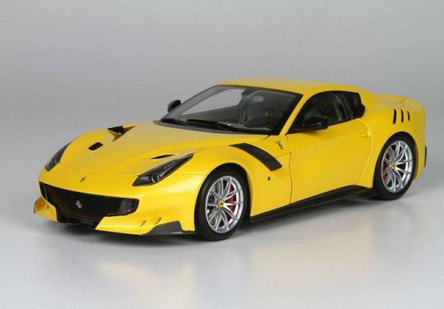 BBR : Preview 2017 : Annonce de la Ferrari F12 tdf en Diecast au 1/18