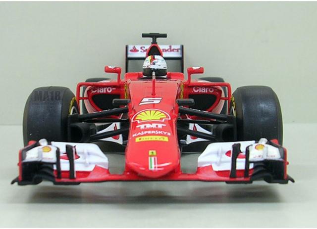 Bburago : Prvision fin 2015 : Premires photos de la Ferrari F1 2015 SF15-T Vettel au 1/18