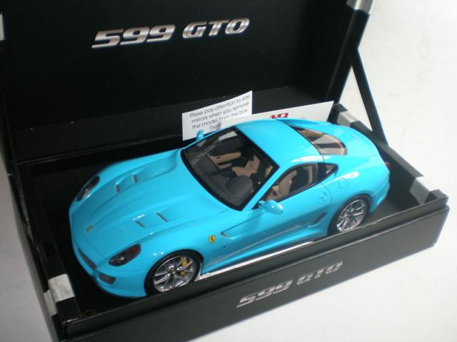 Photo de la Ferrari 599 GTO MR Models Bleu turquoise 1/18