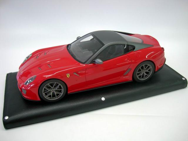 MR Models : Retour sur la Ferrari 599 GTO Rosso Corsa 1/18