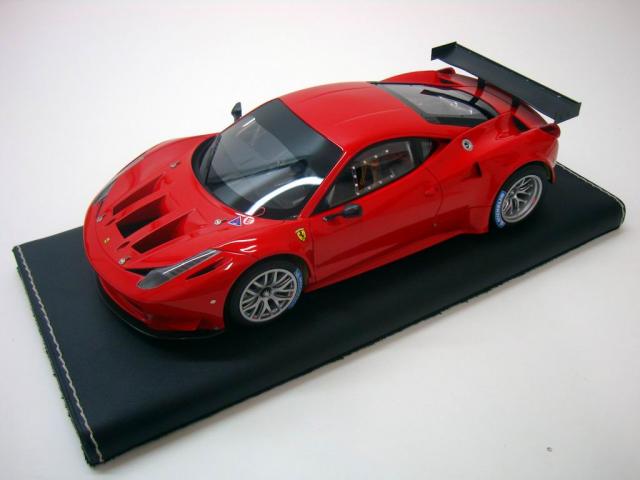 MR Models : Retour sur la Ferrari 458 GT2 Rosso Corsa 1/18