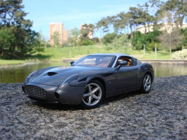 Elite : Photos de la Ferrari 575 GTZ Zagato bi-ton Grise 1/18