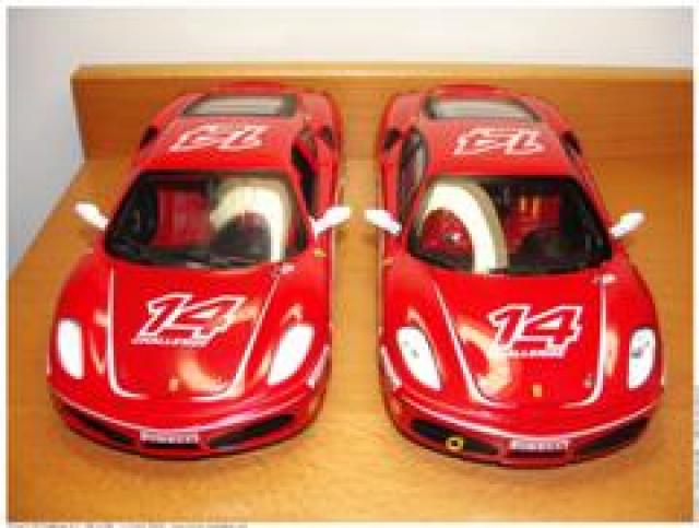 Comparatif F430 Challenge prsentation HotWheels vs Elite